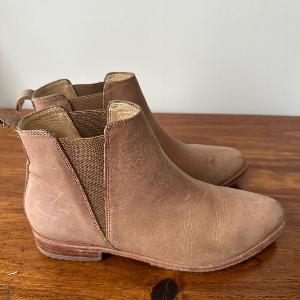 Nisolo Brown Ankle Booties